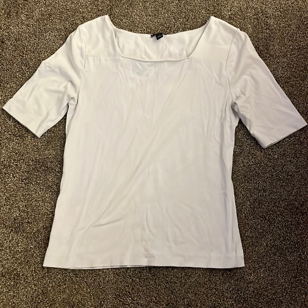 Light blue elbow sleeve shirt
